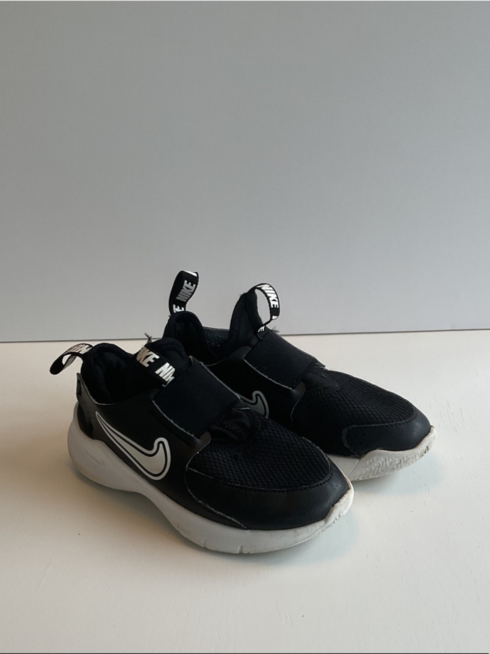 Nike Kids Black White Slip-On Sneakers